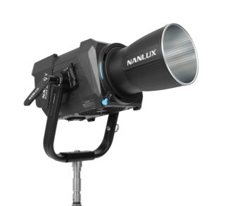 Nanlux Evoke 900C RGBLAC Spot Light